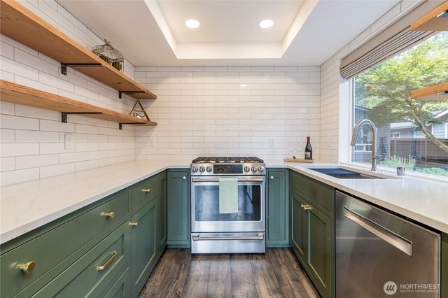 4908 W Tapps Drive E, Lake Tapps, WA 98391