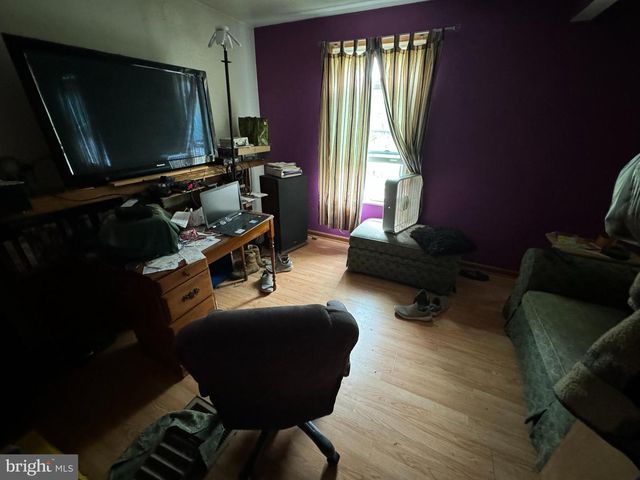 1941 CEDAR DR, Spring Grove, PA 17362