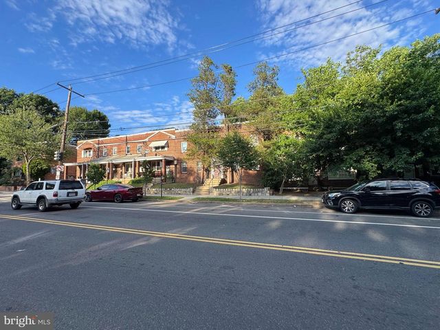2823 4TH ST NE, Washington, DC 20002