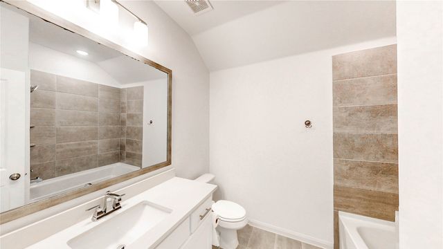 892 Deer Run Road, Flower Mound, TX 75028