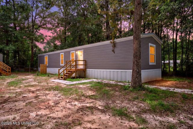7737 Narcissus Drive, Gautier, MS 39553