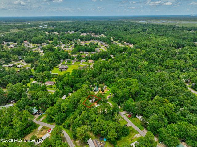 7737 Narcissus Drive, Gautier, MS 39553