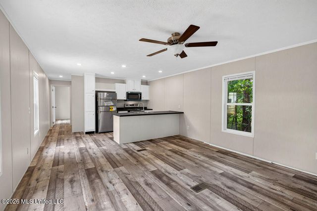 7737 Narcissus Drive, Gautier, MS 39553