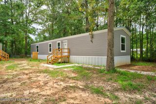 7737 Narcissus Drive, Gautier, MS 39553