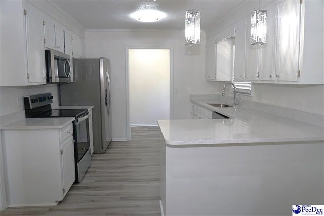 3225 Beechwood Rd, Florence, SC 29501