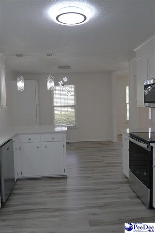 3225 Beechwood Rd, Florence, SC 29501
