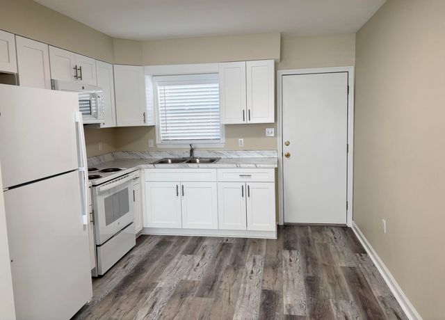 715 Greenwood Street B, Fort Walton Beach, FL 32547