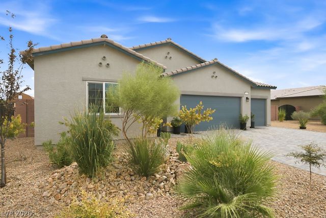73 Hawk Avenue, Pahrump, NV 89060