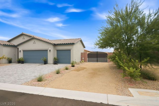 73 Hawk Avenue, Pahrump, NV 89060