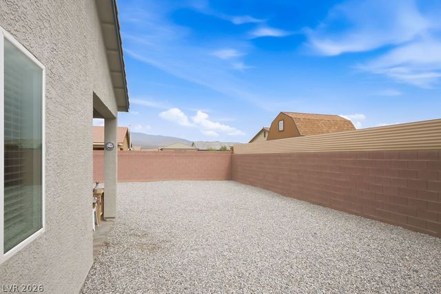 73 Hawk Avenue, Pahrump, NV 89060
