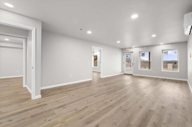 12018 State Hwy 13, Kimberling City, MO 65686