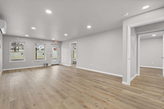 12018 State Hwy 13, Kimberling City, MO 65686