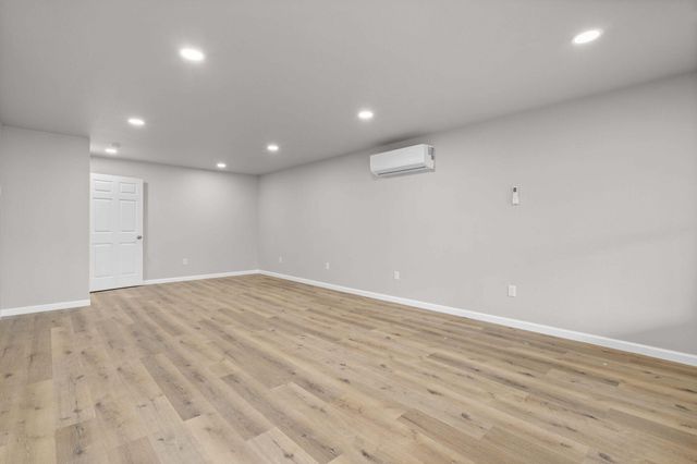 12018 State Hwy 13, Kimberling City, MO 65686