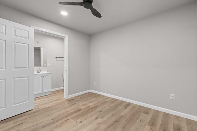 12018 State Hwy 13, Kimberling City, MO 65686