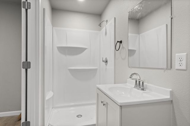 12018 State Hwy 13, Kimberling City, MO 65686