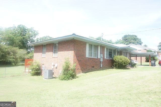 72 Bell Street, Hartwell, GA 30643
