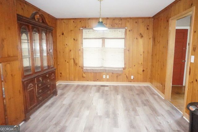 72 Bell Street, Hartwell, GA 30643