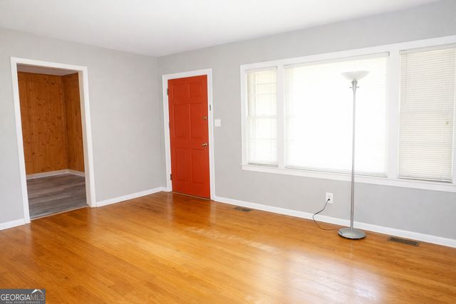 72 Bell Street, Hartwell, GA 30643