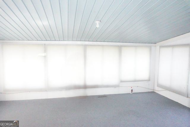 72 Bell Street, Hartwell, GA 30643