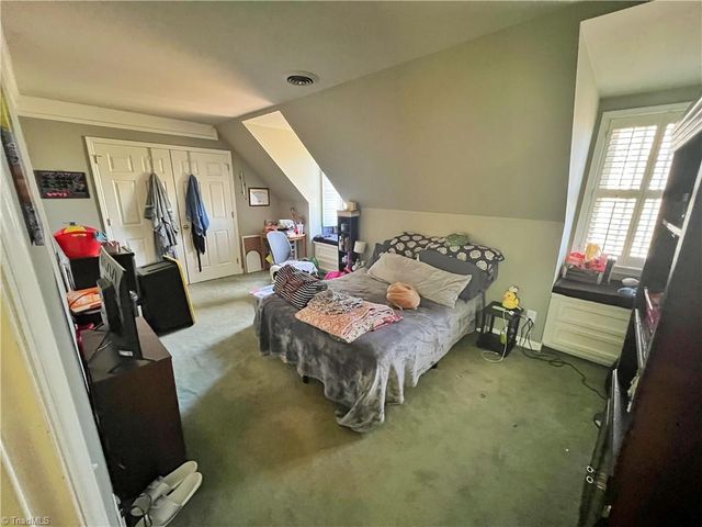 1089 Hillsdale Drive, Asheboro, NC 27203