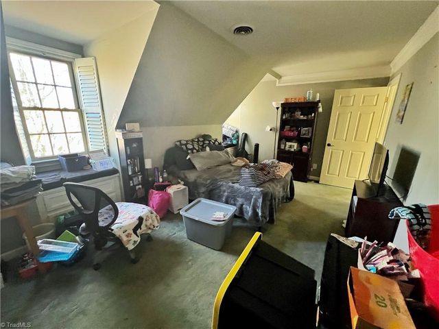 1089 Hillsdale Drive, Asheboro, NC 27203