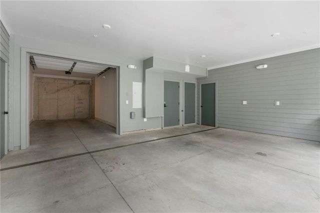 1290 Longreen Terr NW 2, Atlanta, GA 30318