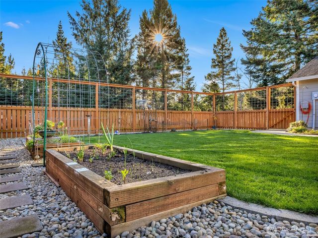 18215 Mill Lane, Long Beach, WA 98631