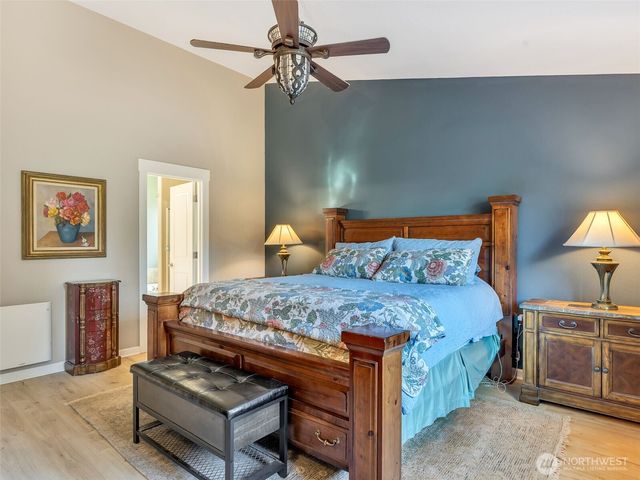 18215 Mill Lane, Long Beach, WA 98631