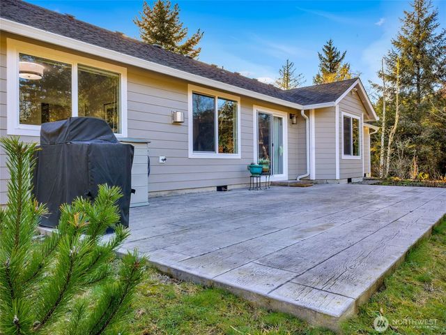 18215 Mill Lane, Long Beach, WA 98631