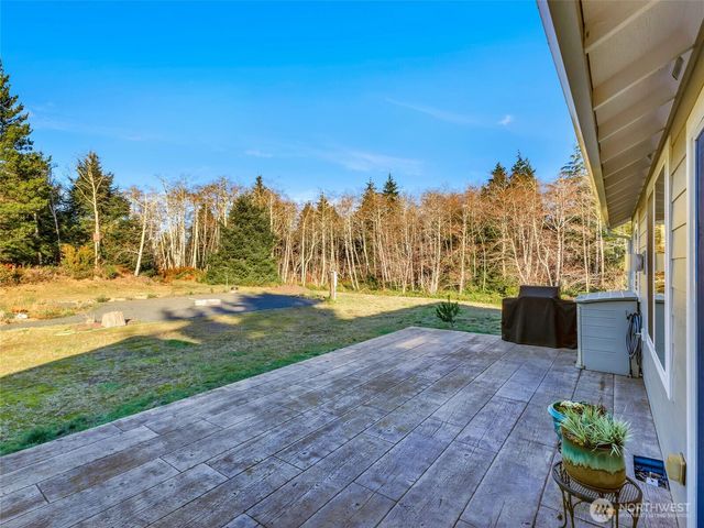 18215 Mill Lane, Long Beach, WA 98631