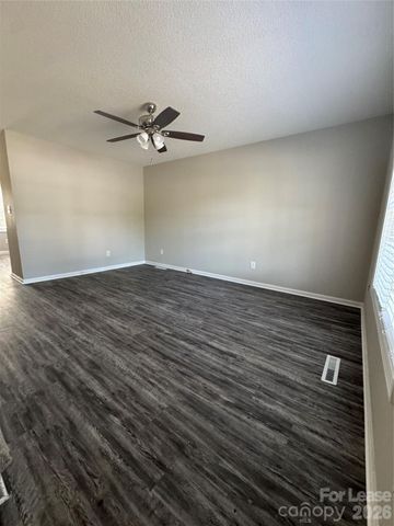 507 22nd Street Street W B, Kannapolis, NC 28081