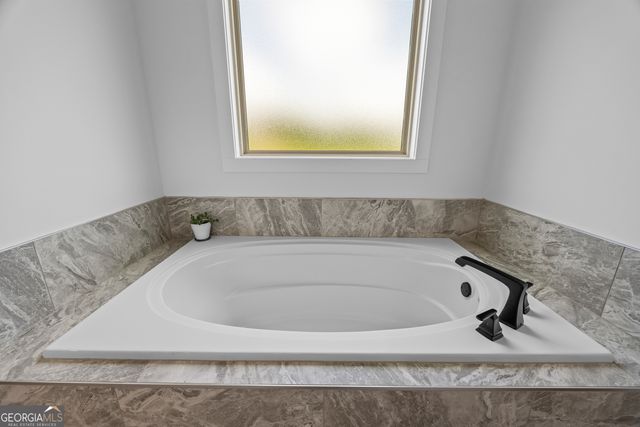 124 Rockford Farm Drive, Clarkesville, GA 30523