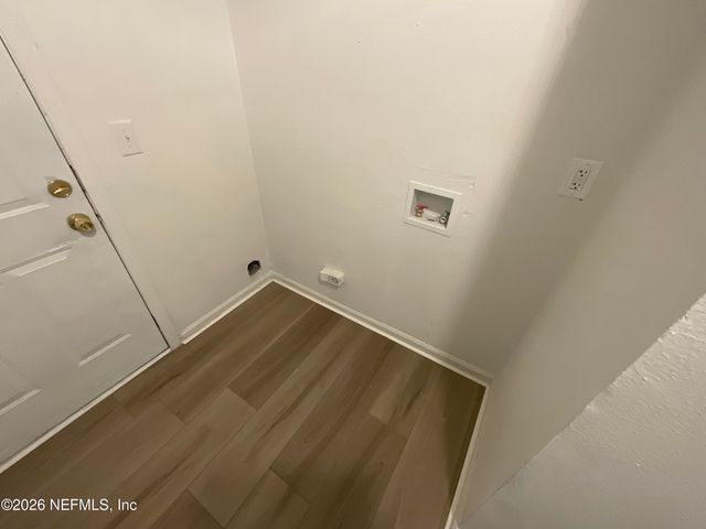 1813 W 5TH Street, Jacksonville, FL 32209
