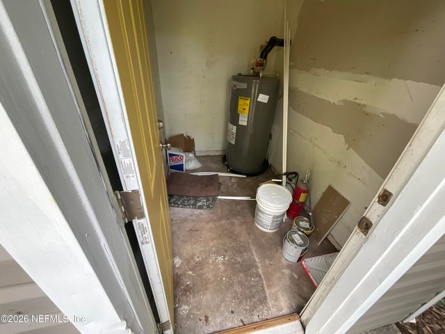 1813 W 5TH Street, Jacksonville, FL 32209