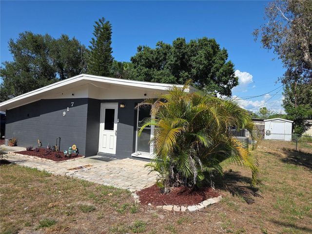 917 27TH STREET E, Bradenton, FL 34208
