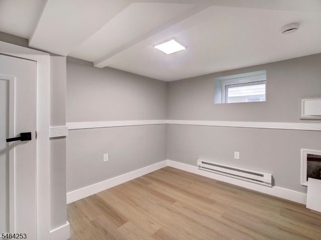 76 Mission St, Montclair Twp., NJ 07042