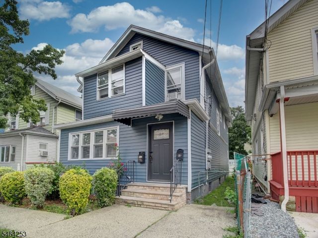 76 Mission St, Montclair Twp., NJ 07042