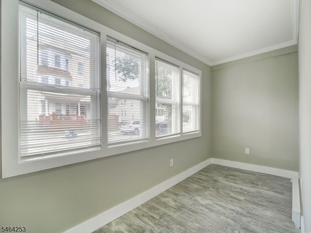 76 Mission St, Montclair Twp., NJ 07042
