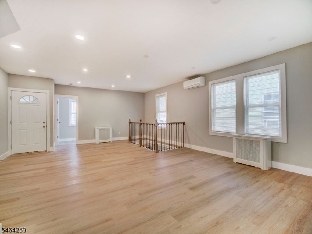 76 Mission St, Montclair Twp., NJ 07042 — photo 3
