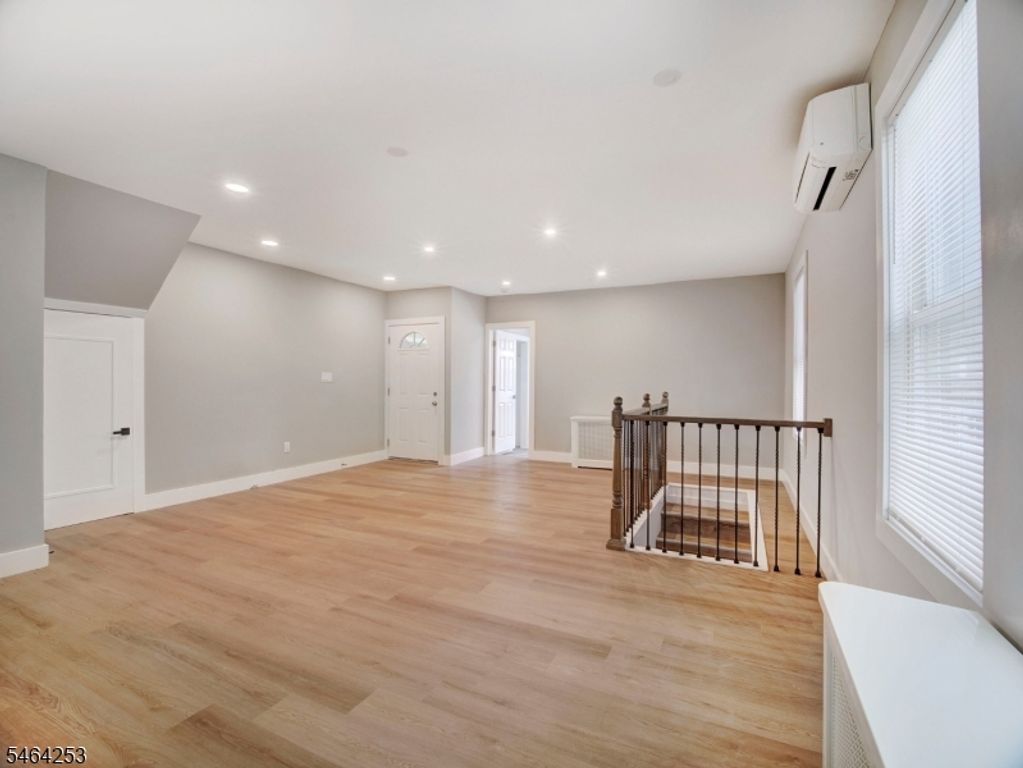 76 Mission St, Montclair Twp., NJ 07042 — photo 4