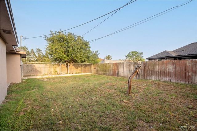 702 E Mavi Drive E, Pharr, TX 78577