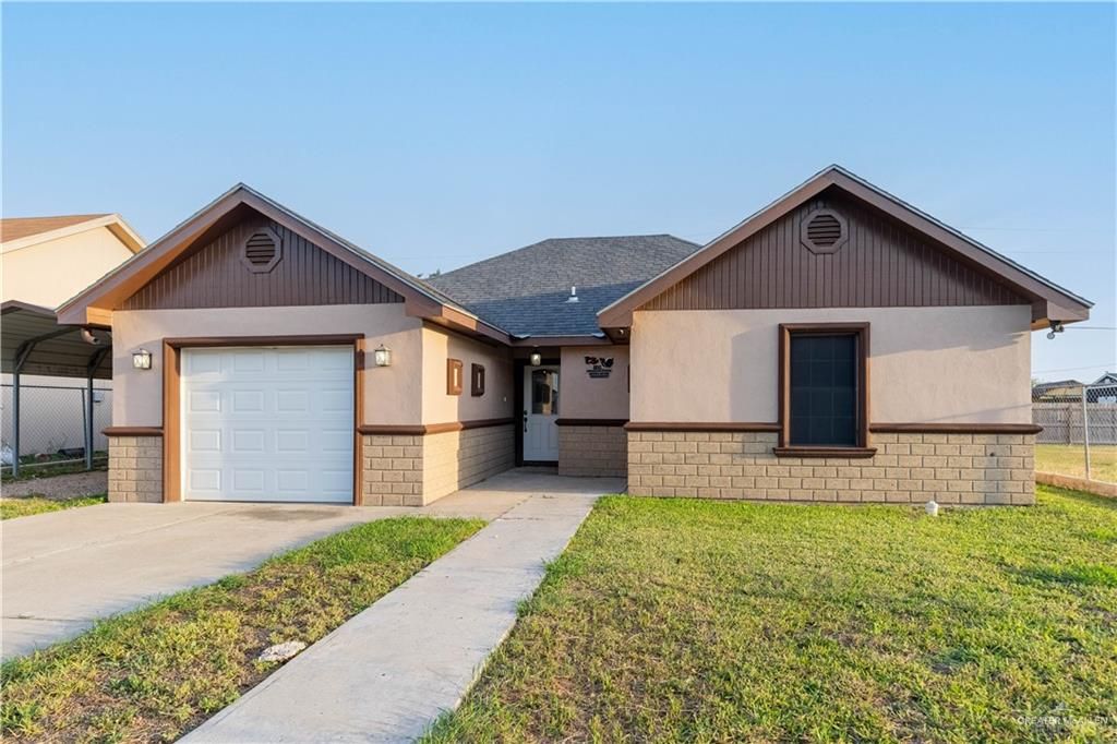 702 E Mavi Drive E, Pharr, TX 78577