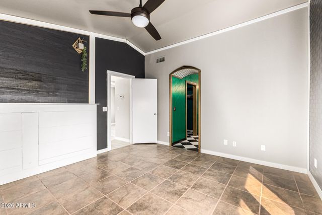 20807 N 3RD Avenue, Phoenix, AZ 85027