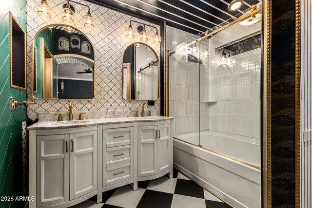 20807 N 3RD Avenue, Phoenix, AZ 85027