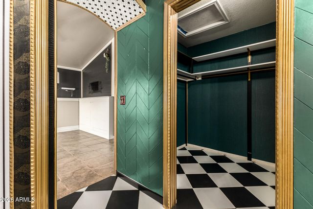 20807 N 3RD Avenue, Phoenix, AZ 85027