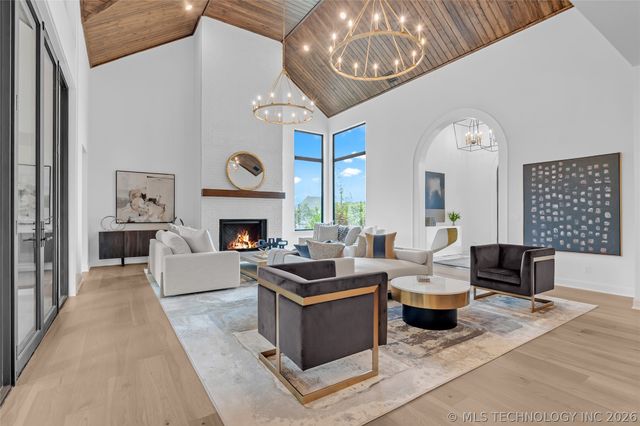 10604 S Holley Street, Jenks, OK 74037