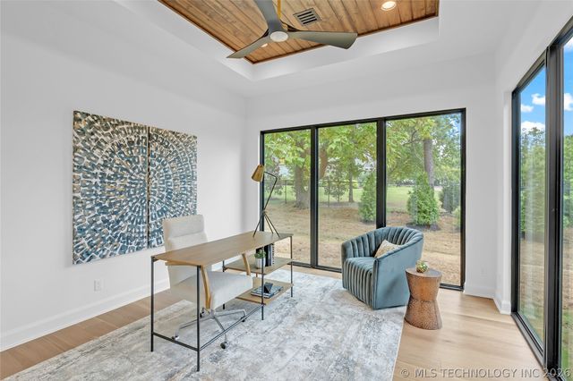 10604 S Holley Street, Jenks, OK 74037