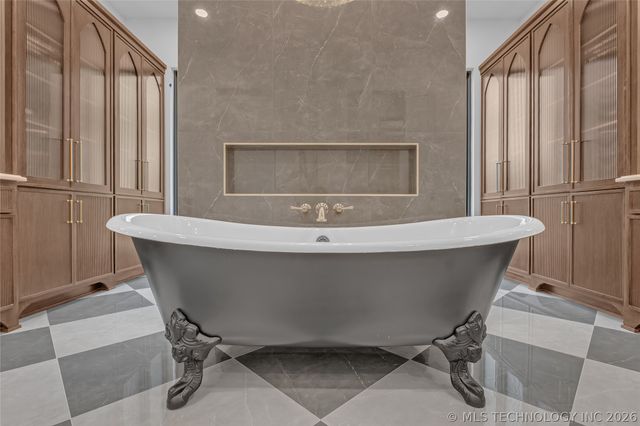 10604 S Holley Street, Jenks, OK 74037