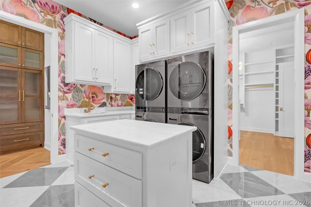 10604 S Holley Street, Jenks, OK 74037