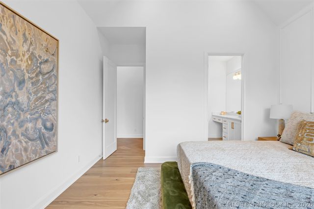 10604 S Holley Street, Jenks, OK 74037